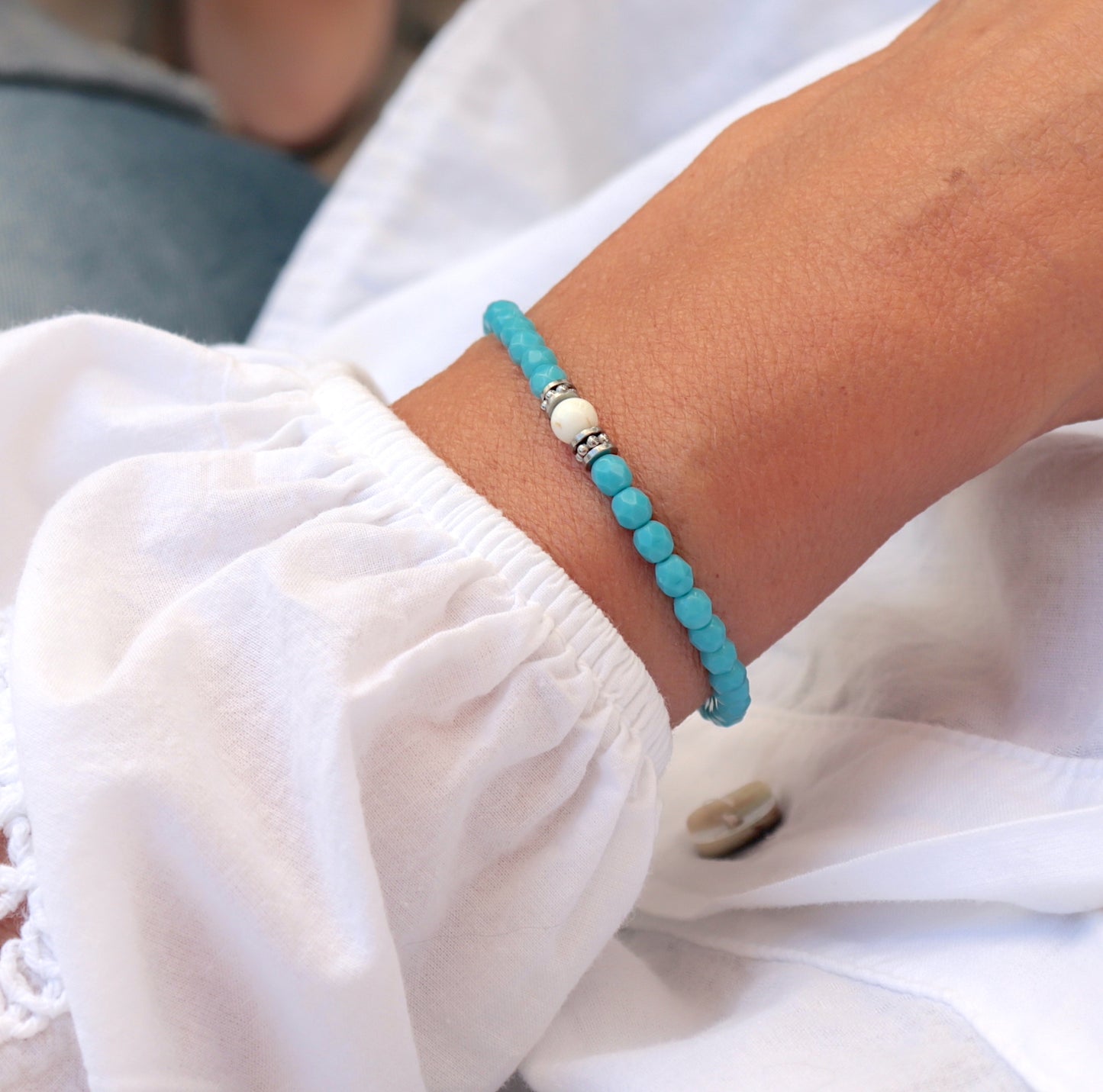 Bracelet élastique perles bleues poli au feu et magnesite,bracelet femme boho surf 5 tailles