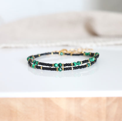 Bracelet femme perles malachite deux tours reglable par chaine de rallonge