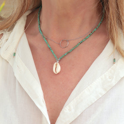 Collier coquillage sur cordon perles rocailles turquoises style boho surf